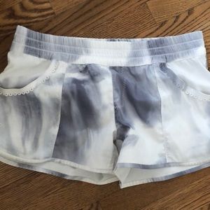 Lululemon board shorts